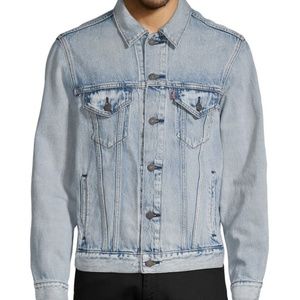 NWT Levi's Strauss Trucker Jean Jacket